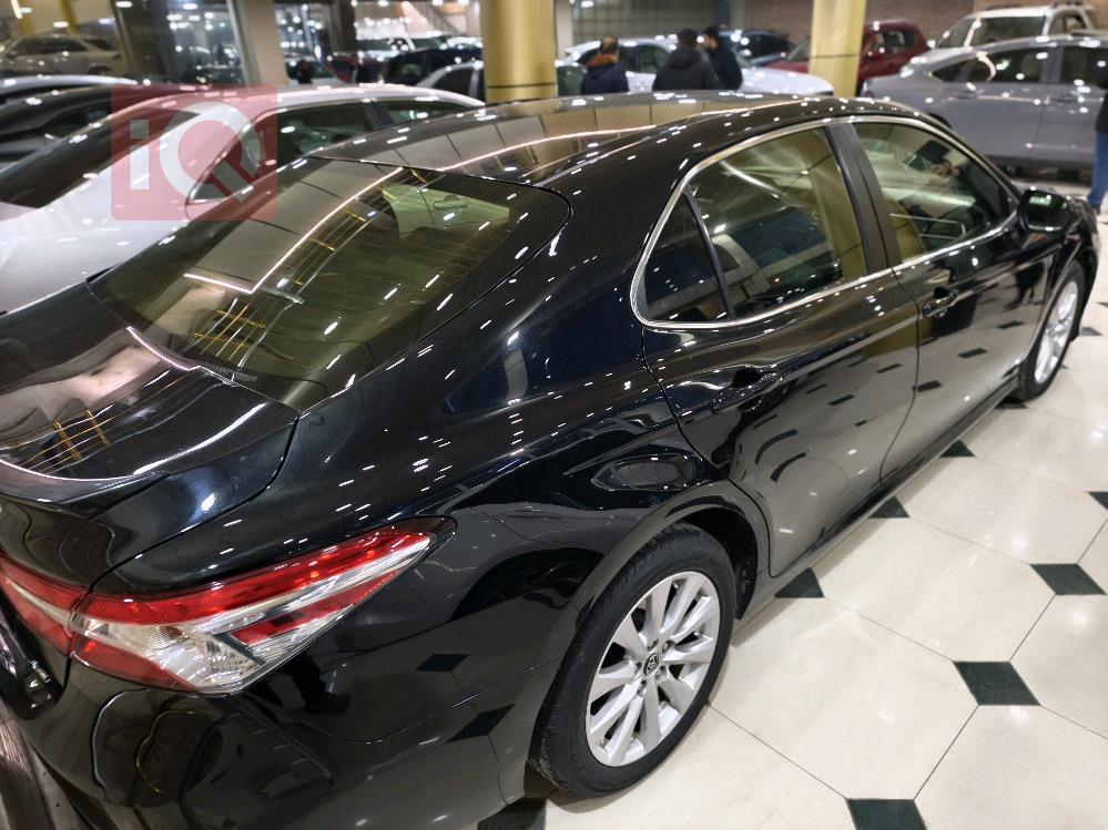 تۆیۆتا کامری